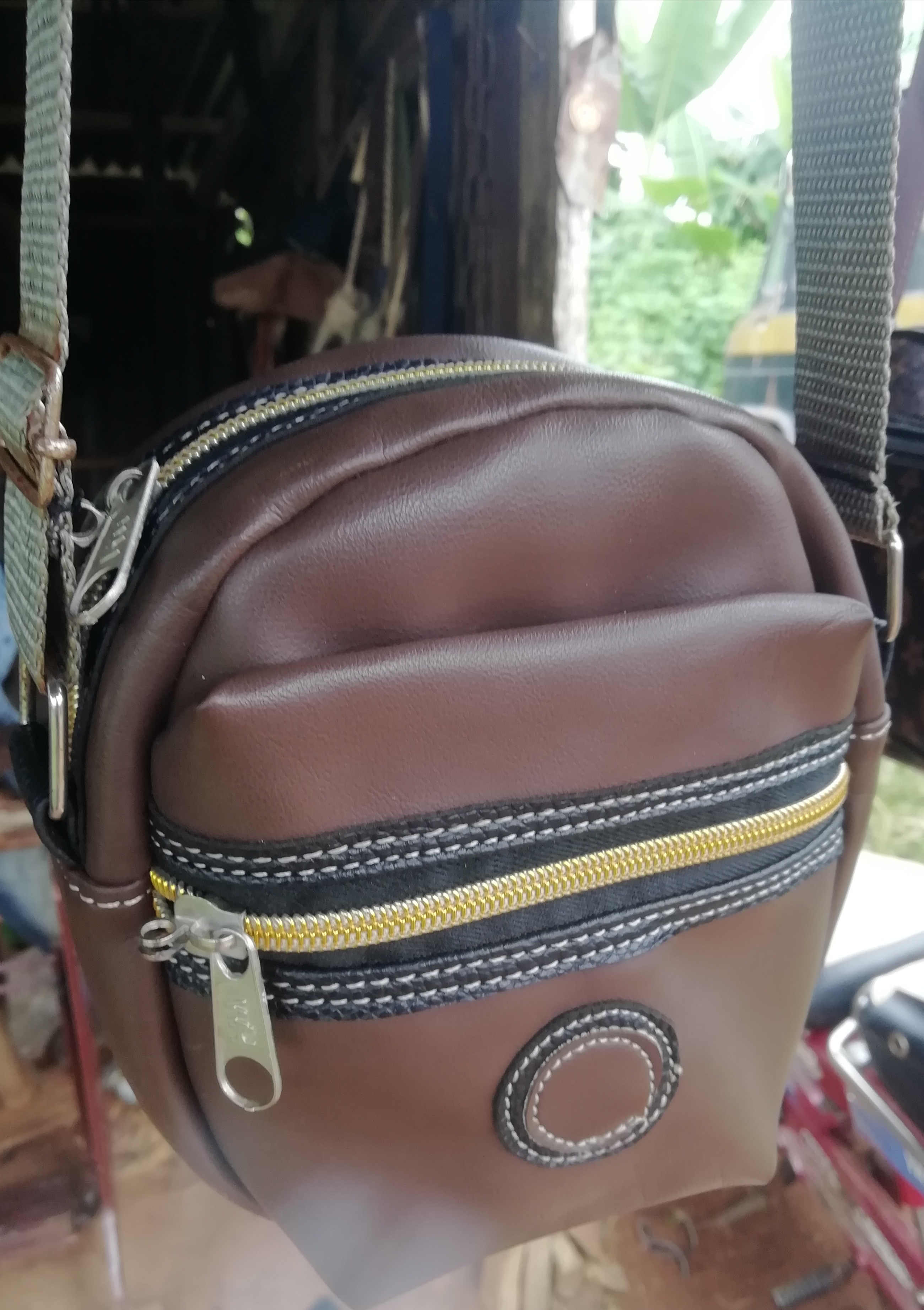 Medium Hand Bag